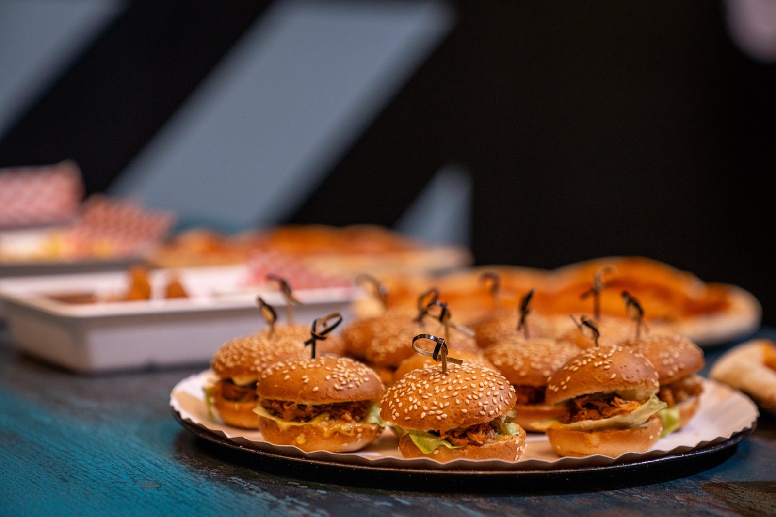 Mini burgeriai iš 360 Food